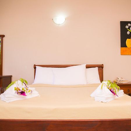 Hideaway Hotel Port Moresby Rom bilde