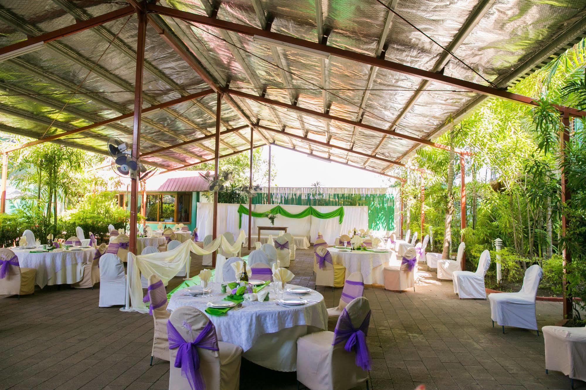 Hideaway Hotel Port Moresby Eksteriør bilde